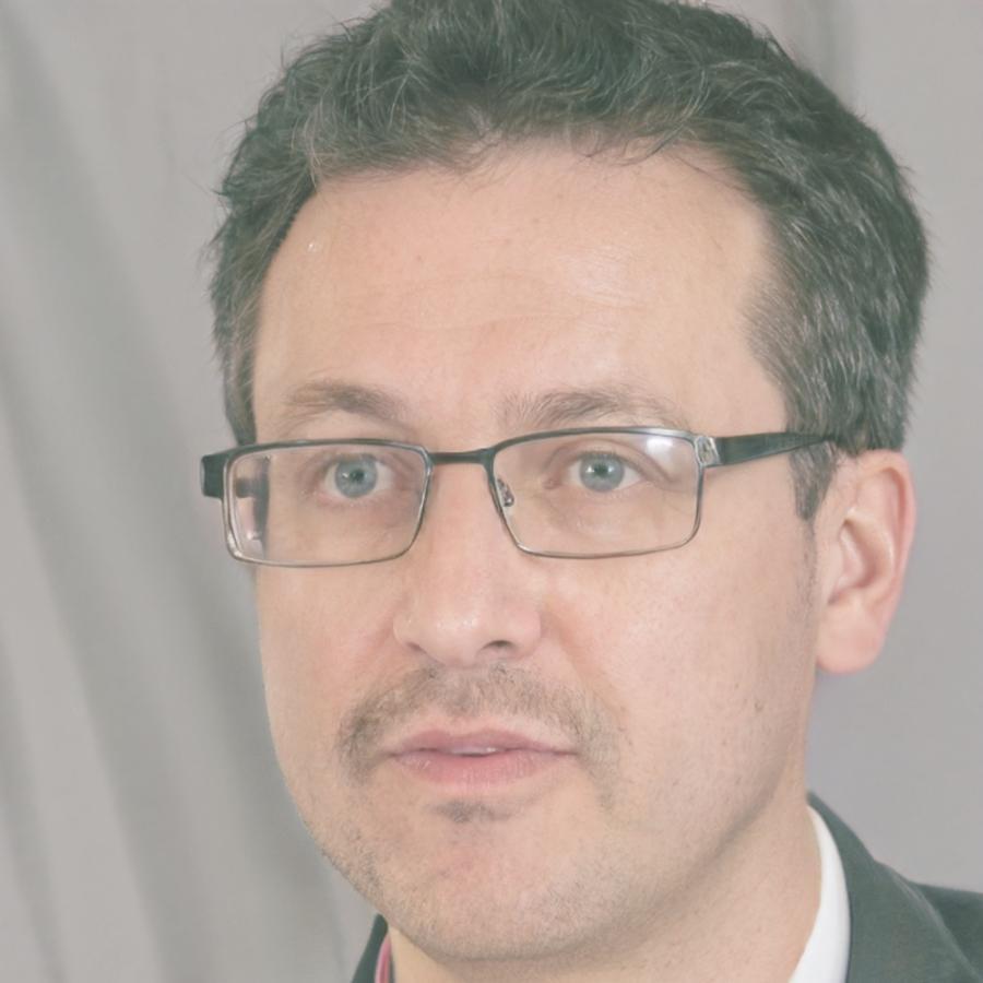 Philippe Rousseau, Spécialiste en Gestion de Patrimoine